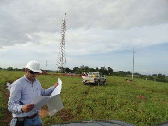 Cinco S.A.S. — Construcción de redes en campo
