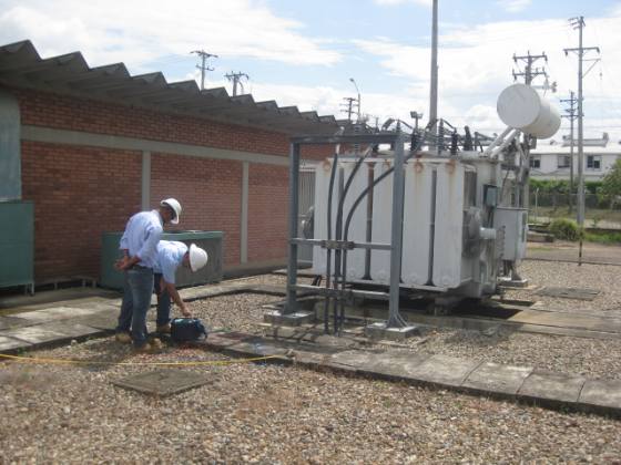 Cinco S.A.S. — Medición y energía solar en campo